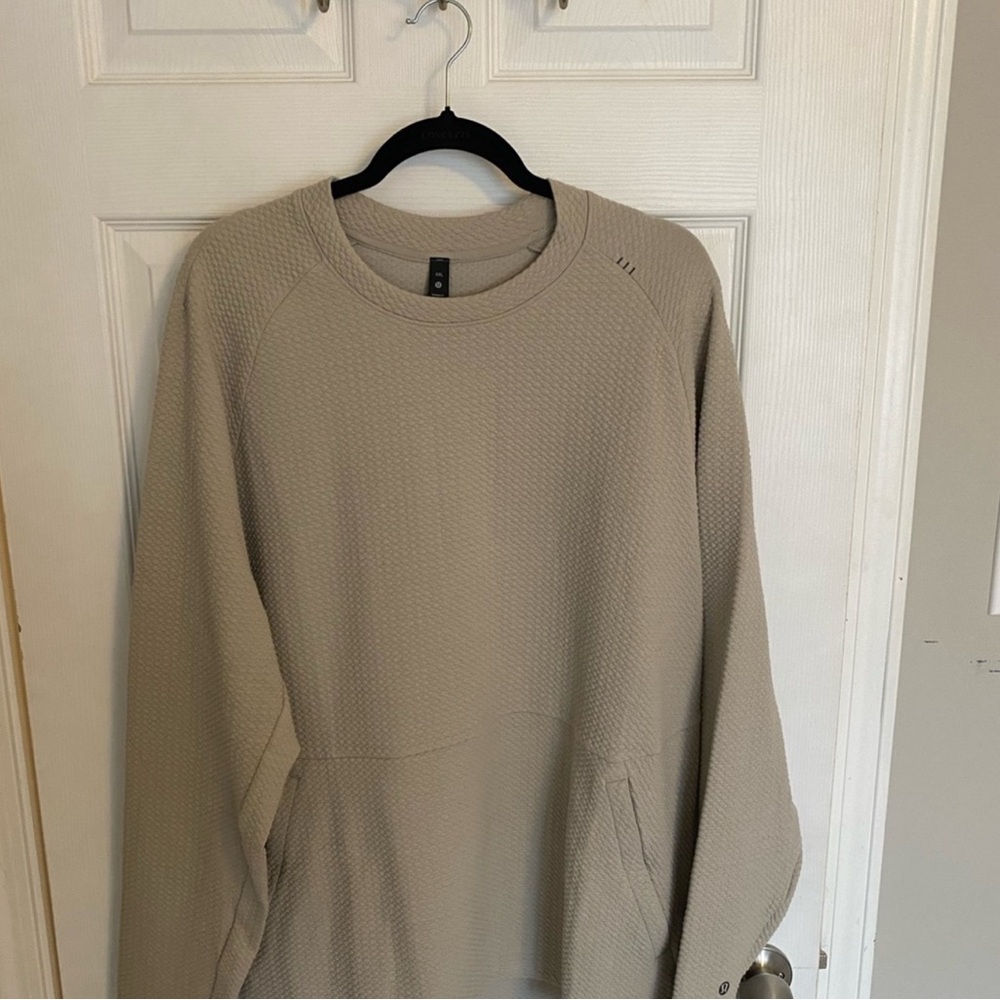 Lululemon At Ease Crew. Size Xxl. Never worn. Raw linen.